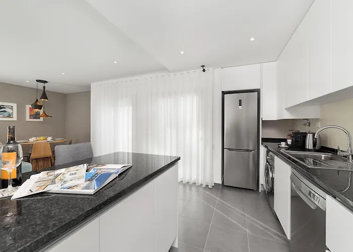 T2-sun&waves Ναζαρέ